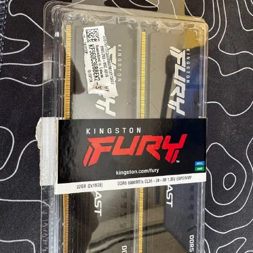 Intel i5-12600K, ASRock Z790 PG RIPTIDE, Kingston DDR5 32GB