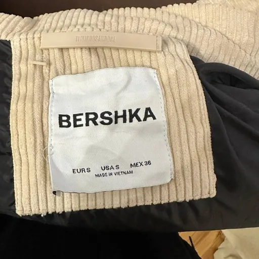 Утеплена вельветова куртка Bershka