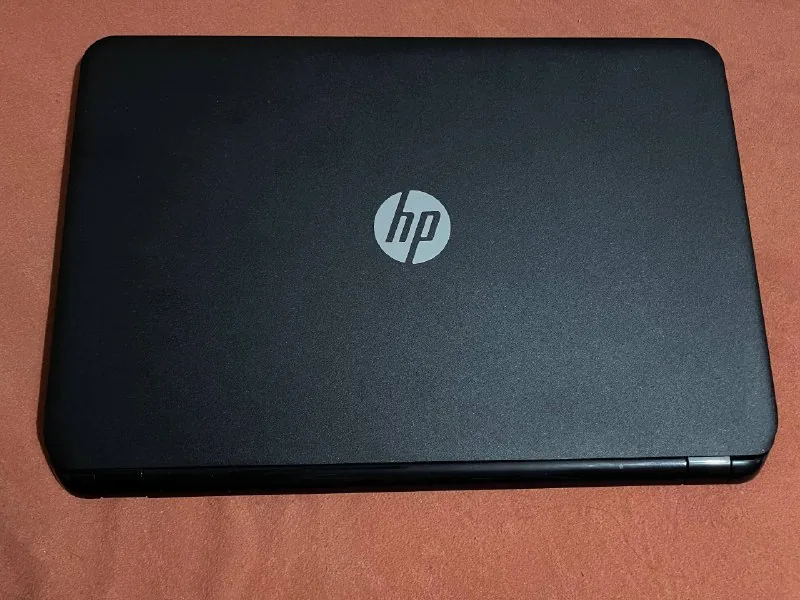Ноутбук HP 250 G3 1