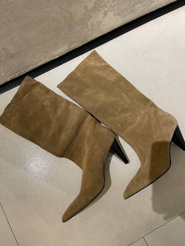 Замшевые сапоги Zara размер 40-41