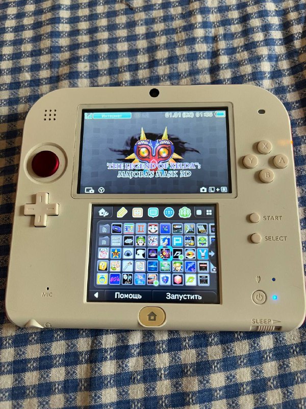Nintendo 2ds прошитая консоль с аксессуарами
