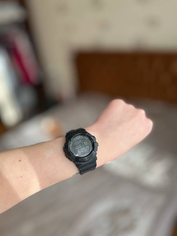 чёрная хлопковая рубашка, слипоны Vans, платье с запАхом, часы Casio, набор трусиков 4