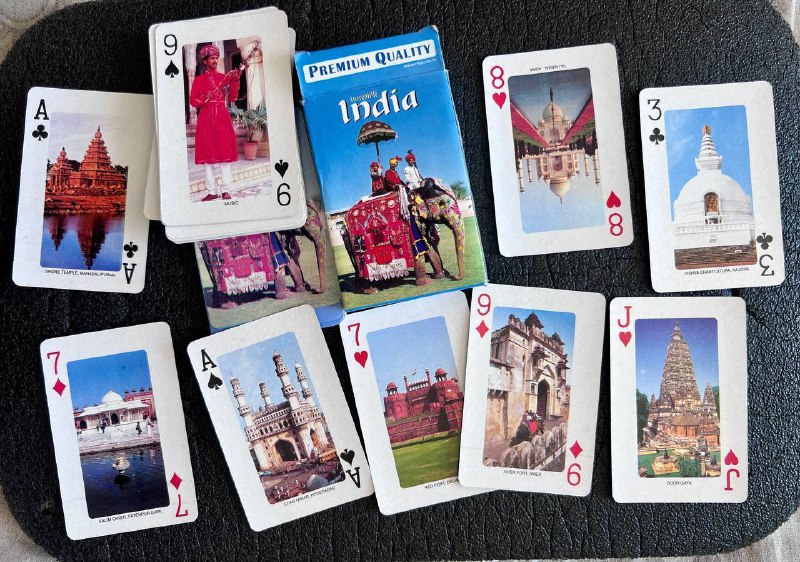 Пояс поддерживающий спину, купальник, чехол для телефона, браслеты, джиббитсы, крючки для вязания, отпариватель, игральные карты, пляжные штаны 9