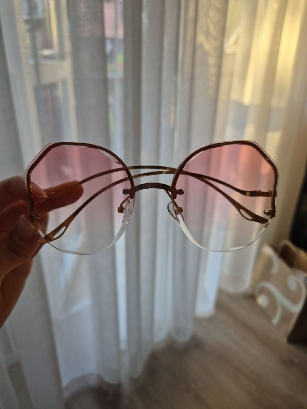 Солнцезащитные очки 2