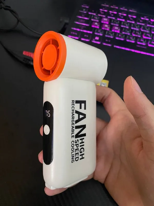 Повербанк с вентилятором 6000mAh