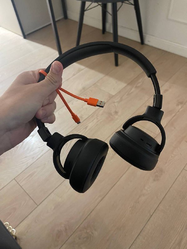 Наушники JBL Tune 720BT, Airpods Pro 1th gen 2