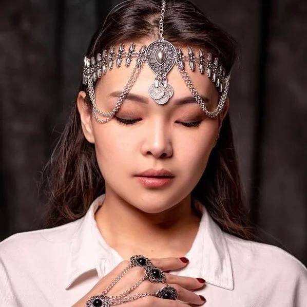 Украшение на голову в этническом стиле 2