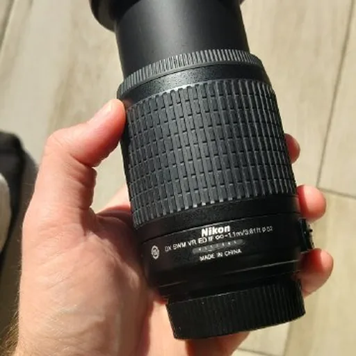 Объектив Nikon