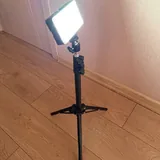 RGB LED-панель на штативе 1
