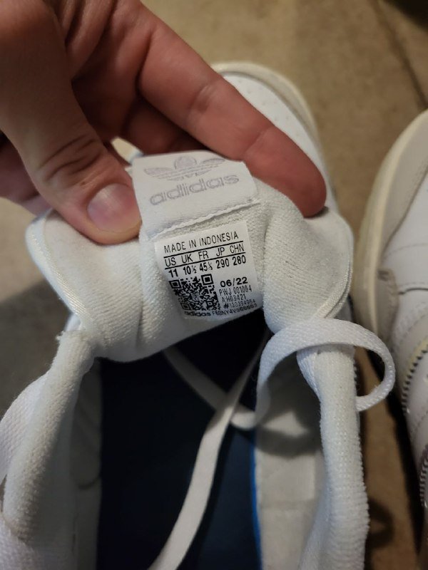 Кроссовки Adidas оригинальные размер US 11