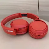 Красные наушники Philips 1