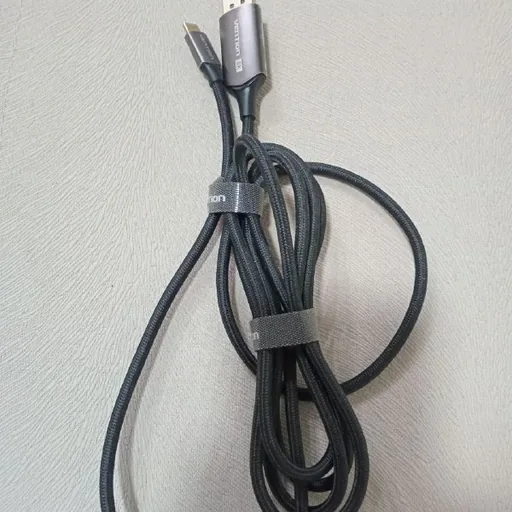 VENTION USB-C to DisplayPort adapter, SAMSUNG M.2 NVMe SSD 1024.2GB