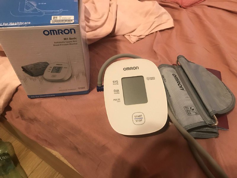 Тонометр Omron M1 Basic