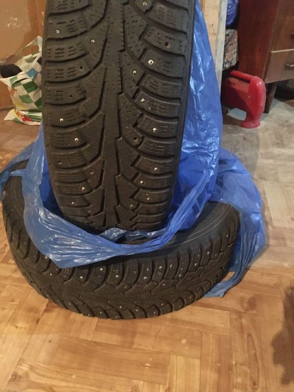 зимние шипованные шины 4 штуки 1