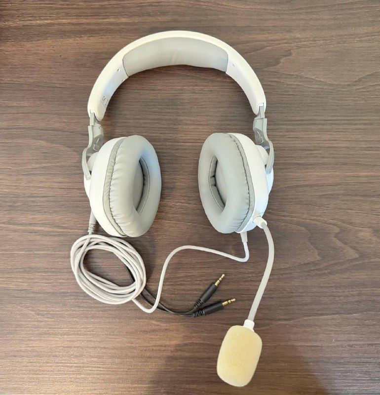 Монитор Dell S2421HS, Монитор Dell U2520D, Клавиатура Razer, Обогреватель, Ноутбук HP G8 255, Лампа, Наушники Havit, Гриль Redmond, Блендер Franko 8