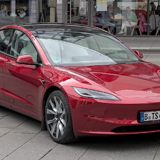Запчасти кузова и ходовой Tesla Model 3