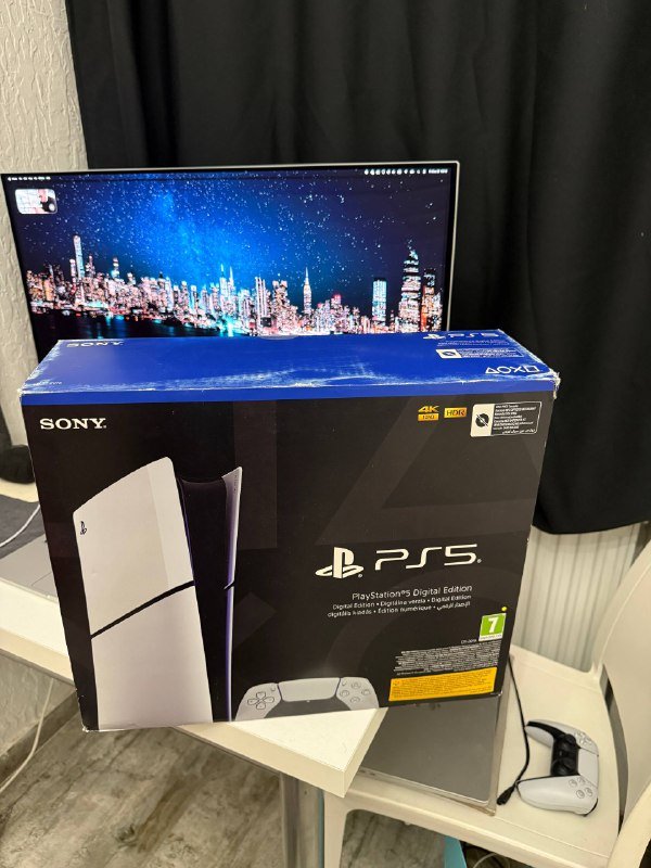 PlayStation 5 Slim Digital, PlayStation 5 Disc