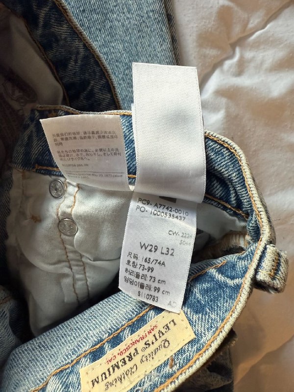 Джинсы Levis W29 L32 3