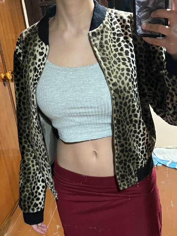 Женская одежда: брюки, кофты, футболки, юбка, платье 2