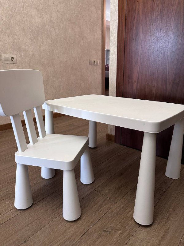 Стол детский ikea mammut, стульчик детский ikea mammut