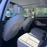 Audi Q3 Premium 4