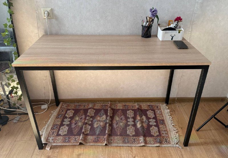 2 компьютерных стола 2