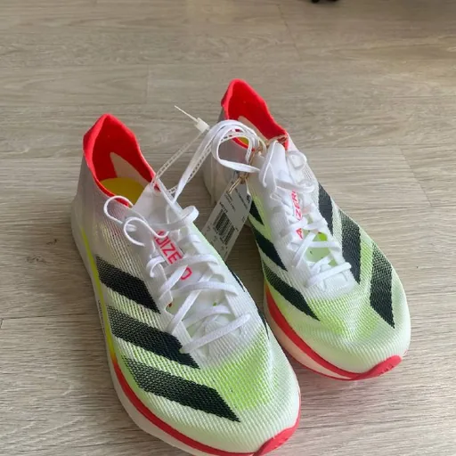 Женские беговые кроссовки Adidas Adizero Takumi Sen 10