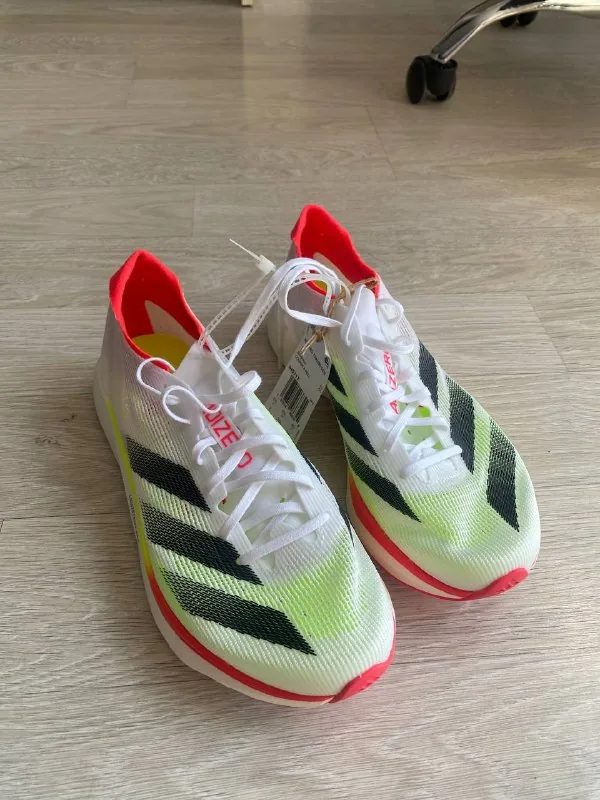 Женские беговые кроссовки Adidas Adizero Takumi Sen 10 1