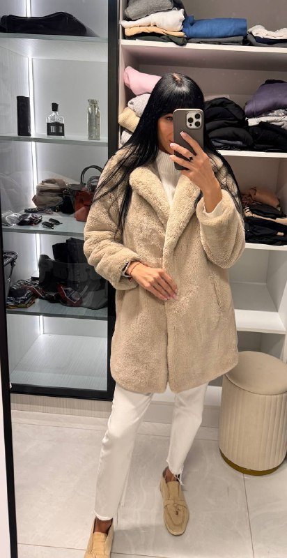 Туфли Zara, туфли на шпильке, сумка, кеды, костюм, платья, тренч, пальто, эко-шуба, куртка