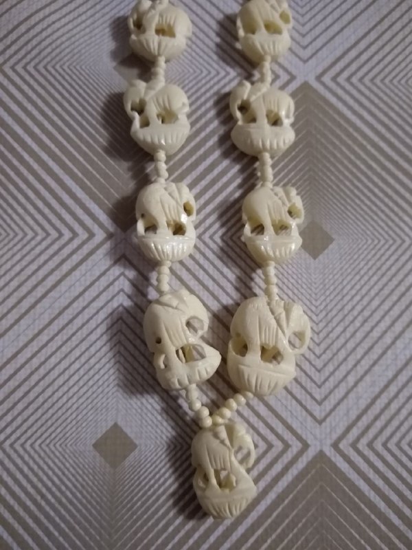 Ожерелье из Слоновой кости, Антиквариат 2