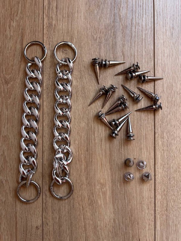 Интерьерные свечи, полка, пальто, чехол на iPhone, украшение, массажный стол, кружки, линзы 5