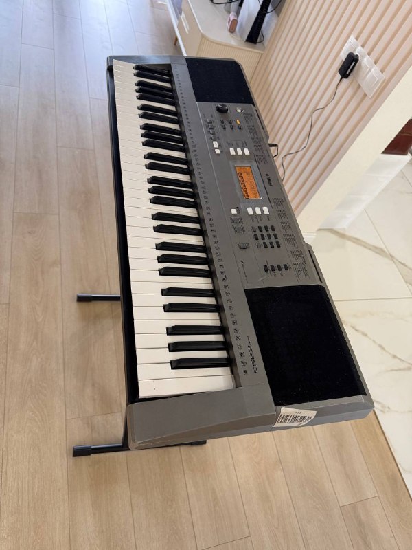 Синтезатор Yamaha PSR-E353 со стойкой 2