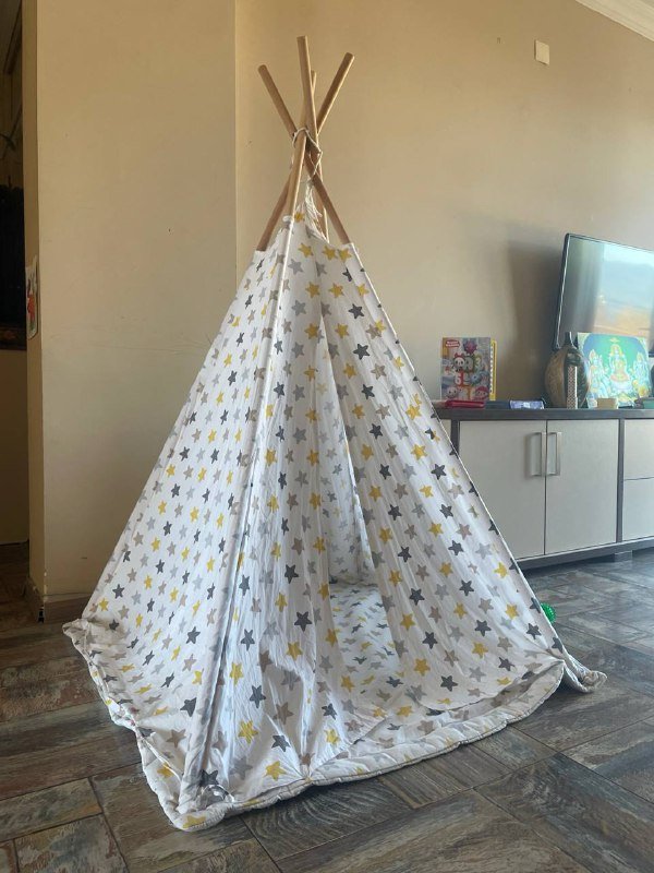 вигвам с ковриком, растущий стул