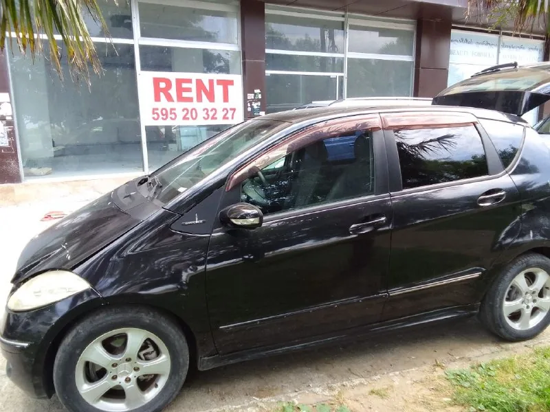 Mercedes A170 1