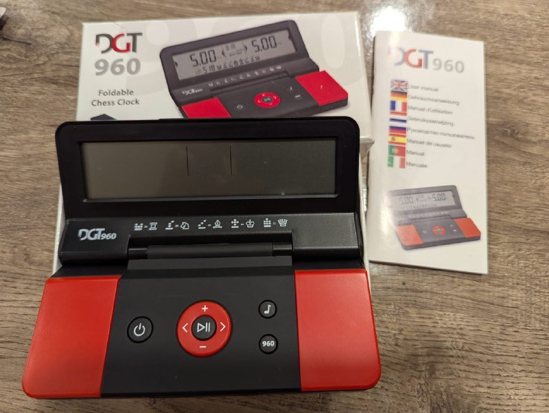 Портативные шахматные часы DGT 960