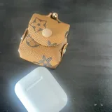 iPhone 13, часы, наушники 3