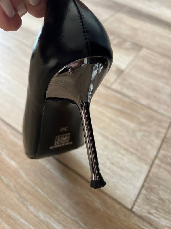 Черные женские туфли 36-36,5 размер