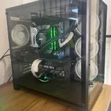 Корпус для ПК с 4 RGB-вентиляторами 1