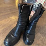 Leather boots 2