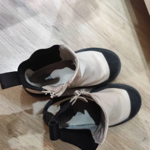 Nike кроссовки, ботинки Zara