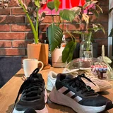Спортивные кроссовки Adidas 3