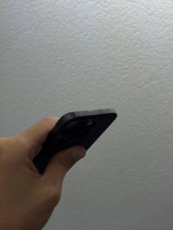 iPhone 15 Pro 256GB Black Titanium 5