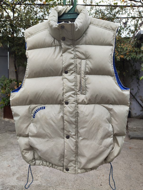 Безрукавка пуховик Quicksilver, размер L