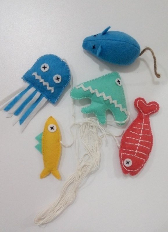 Игрушки для котейки из фетра ручной работы