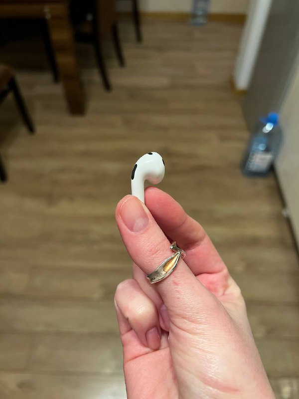 Наушники AirPods 3 Gen без кейса 4