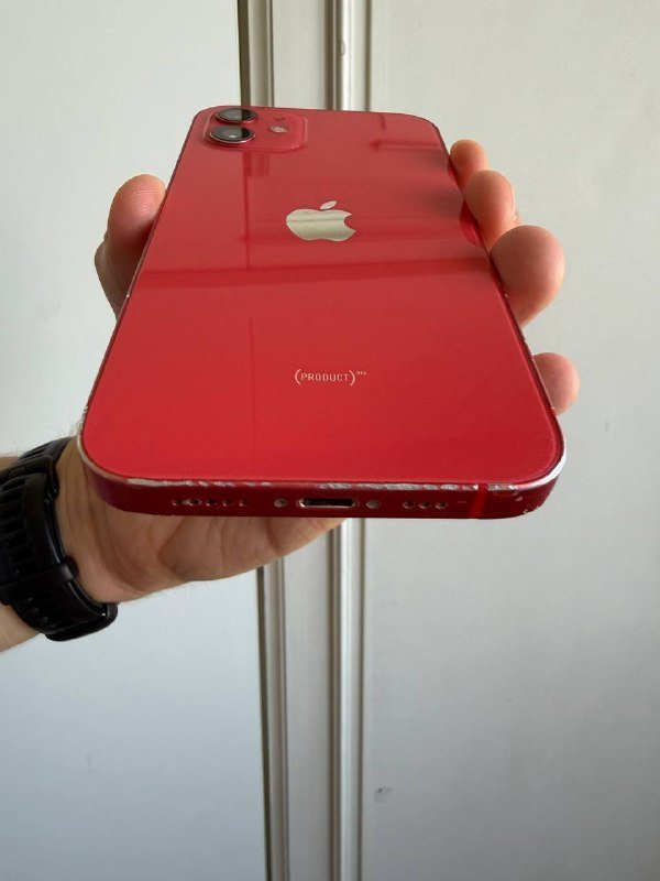 iPhone 12 красный 128 Гб 4