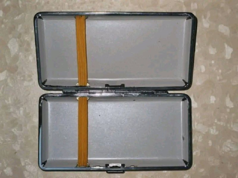 Дамский портсигар с зеркальцем ручной работы 3