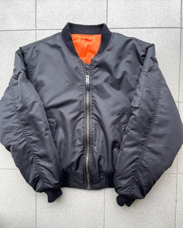 Bomber M1 черная куртка размер M