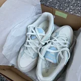 Женские кроссовки Reebok 6