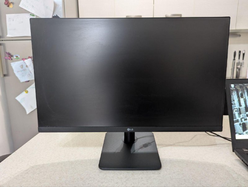 Монитор LG 24MP400